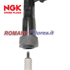 CAPPUCCIO PIPETTA CANDELA NGK XD05F 8072 5 kOhm SENZA NOTTOLINO